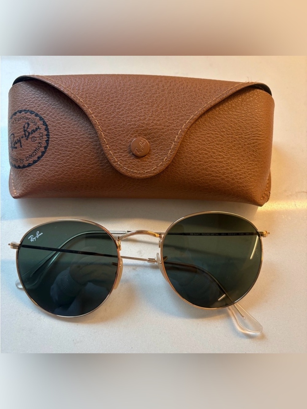 NWT Ray-Ban round metal sunglasses